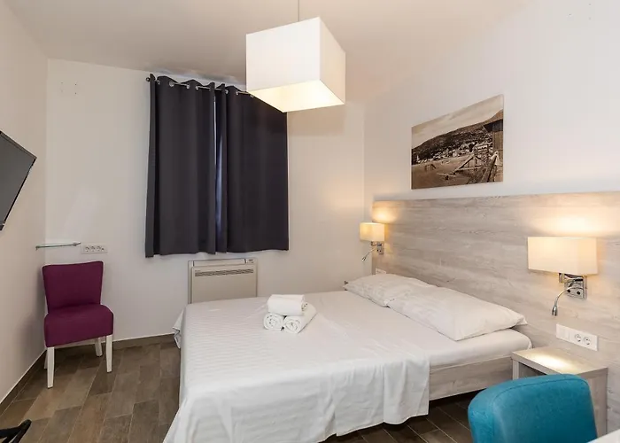 Apartament Pellio *