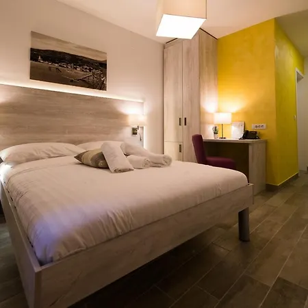 Pellio Apartment