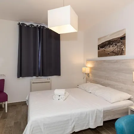 Apartment Pellio *